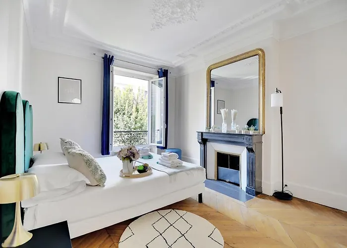 Cmg - Batignolles 2f Paris